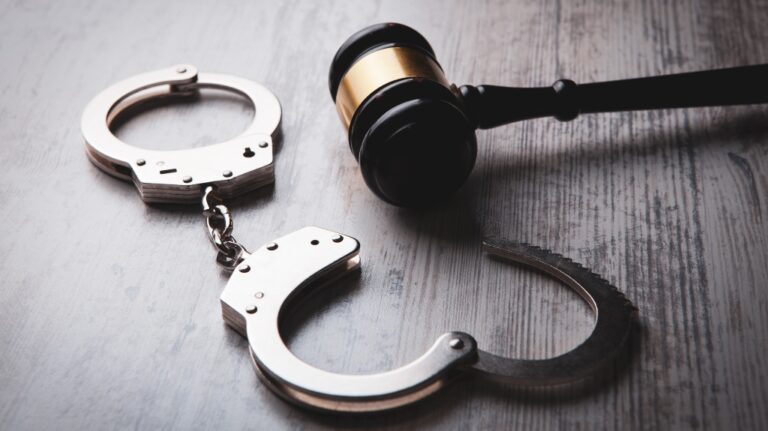 Differences Between Class B and Class C Misdemeanors in Texas